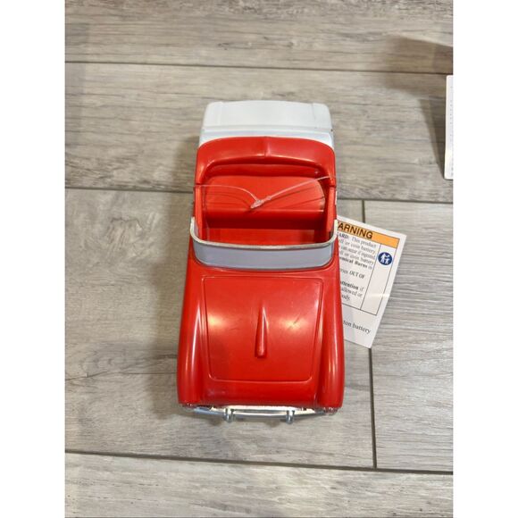 Target Bullseye Light Up 50’s Novelty Figurals Diner, Jukebox, and Car - Picture 5 of 12